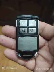 Điều khiển cửa cuốn FluX 433 mhz mã nhảy