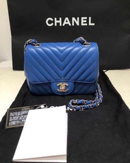 Chanel mini square cf 17