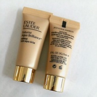 FUTURIST AQUA BRILLIANCE MAKEUP 5ML. # 2W0 WARM VANILLA