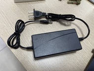 Sạc Adaptor 21v cho quạt tích điện  máy cầm tay chạy pin nguồn ra 21V 0.8A - 21V 1.2A