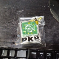 Latest pkb logo pin acrylic magnet | Latest pkb bee logo pin