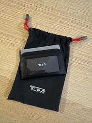 TUMI 的真皮卡片套／證件套