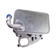 Suitable for Engine Oil Radiator Cooler A6LC7 A8D4 A6 Q5 Q7 3.0 059117021R