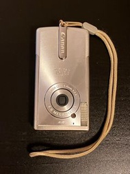 Canon IXUS i