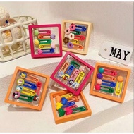 willy Floating Frame 3D Display Jewelry Box 7x7cm BOX-035