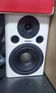 Fostex  有源喇叭 (110v)