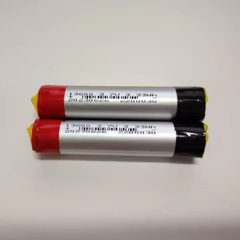 2Pcs/Lot 13600 3.7V 900MAh 5C Polymer Lithium Ion Rechargeable Battery