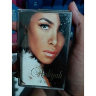 Cassette AaliyahOriginal - I care 4 u
