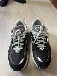 New balance 990v6