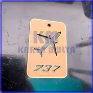 GANTUNGAN Boeing 737 Orange Airplane Keychain Orange Square Airplane Keychain - KM