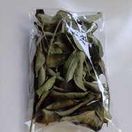 Curry Leaves/Dried koja Bay Leaves