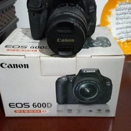 Kamera dslr canon 600 D  (bekas)