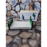 Sylvanian Families (rare) single green bed vintage Sylvanian Families rare