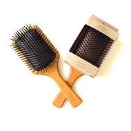 หวี​ หวีแปรง AVEDA เพื่อสุขภาพ นำ้หนักเบา ด้ามไม้ มีกล่อง มี 2 ขนาด จัดส่งที่รวดเร็ว