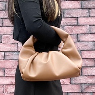 Cloud Bag Dumpling Bag Handbag Shoulder Bag Handbag Cloud Bag Pleated Bag Commuter Bag