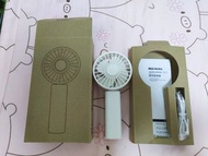 無印良品（MUJI）充電式輕巧型隨身風扇