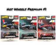 Hot Wheels F1 Premium + Protector : Redbull 1 AMG 12 Ferrari 44