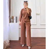 One set for women trendy suit/ crinkle women's suit/ One set rayon crinkle ld120 Jumbo knitted suit/