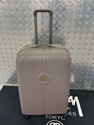 二手系列 ：新淨Delsey 28 吋大象灰色行李箱 + 4 個全新輪子；second hand Delsey 28 inch luggage + 4 new wheels 76 x 48 x 31c