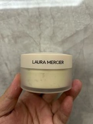 Laura Mercier Ultra-Blur 蜜粉