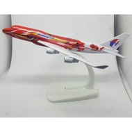 Malaysia Airlines B747-400 Hibiscus Livery