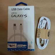 USB Data Cable 
USB 充電 傳輸線 白色 white