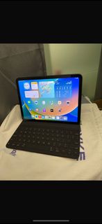 iPad Air 5 WiFi 256gb十鍵盤