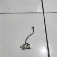 Toshiba Satellite L510 usb connector