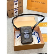 Pure Cowhide 
Handsome sock sock Phone Bag
Size: 29cm
Home New Machine Package
Handsome sock sock Ph