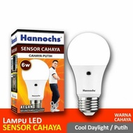 Lampu LED Sensor Cahaya Siang/Malam Hannochs 6 Watt Otomatis