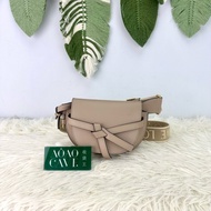 LOEWE Mini Gate 杏色馬鞍包 斜肩包