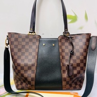 Lv棋盤格托特包