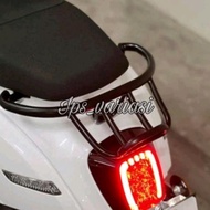 Beneli Panarea Rear rack i benelli motorbike rack Panarea 125 accessories