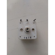 VARCO RADIO STORE INC 751E 3pin