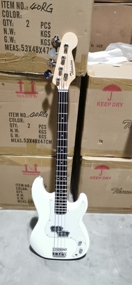 Thomson / Davis Electric Bass Guitar Package