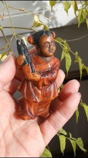 老黃楊木雕童子像，英國回流  大開門，老黃楊木雕  尾貨賠本特價  可議價