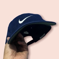 Topi vintage nike