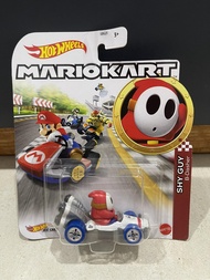 Xe mô hình đồ chơi cơ bản Hotwheels 1:64 - MARIO KART - Shy Guy