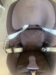 Maxi-Cosi Pearl Car Seat with FamilyFix Base