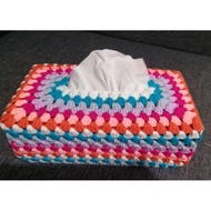 Sarung Kotak Tisu Kait (Crocheted Tissue Box Cover)