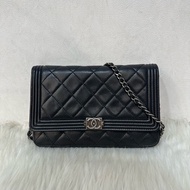 Chanel 黑皮銀釦格紋boy woc 斜背包