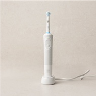 ORAL-B Vitality D100 Electric Toothbrush CrossAction – White / 2D Cleaning / Rechargeable / 2-Min Ti