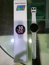 Samsung Galaxy Watch 5 LTE 44mm 智能手錶