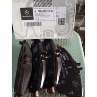 Brake Pad Mercedes W176 W246 W117 Original Mercedes Front Brake Pad Set 0004203002 0004209104