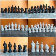 MIDDLE KNIGHT STYLE 3D PRINTED CHESS SET (no chess pieces)