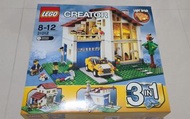 全新 Lego 31012 Family House 溫馨之家，Creater 3 in 1，2013年出品，絕版 MISB。