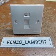 BOSS CAT 6 DATA OUTLET BOSS CAT 6 DATA OUTLET BOSS BRAND TYPE B31CAT6 READY