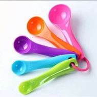 Spoon TAKAR SET 5 IN 1 Color Color Size Cake / Water / BUMBU / Milk Contents 5 PCS