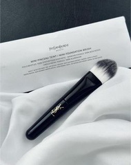 任意兩樣包運費😱（專櫃正品） 📢📢必買YSL 化妝掃