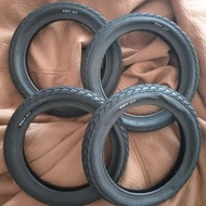 12*1.75 cst 27 tyre for pushbike